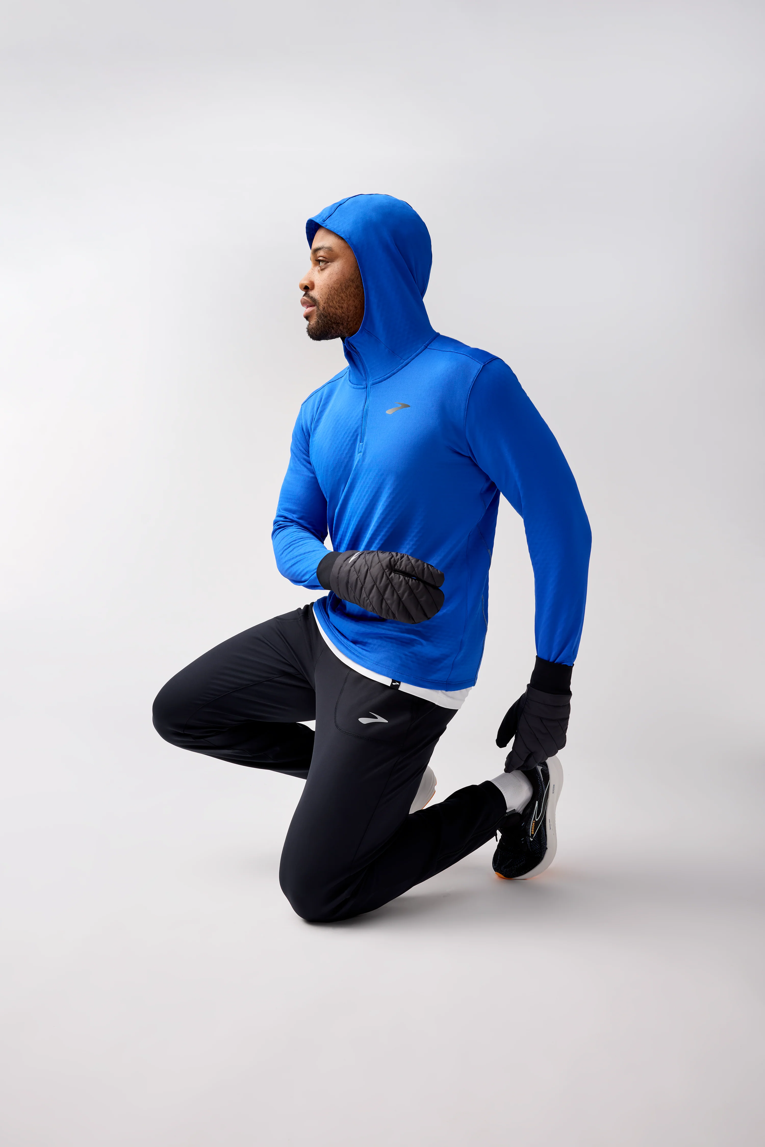 Brooks Notch Thermal Hoodie 3.0 Mens - Blue - Image 5