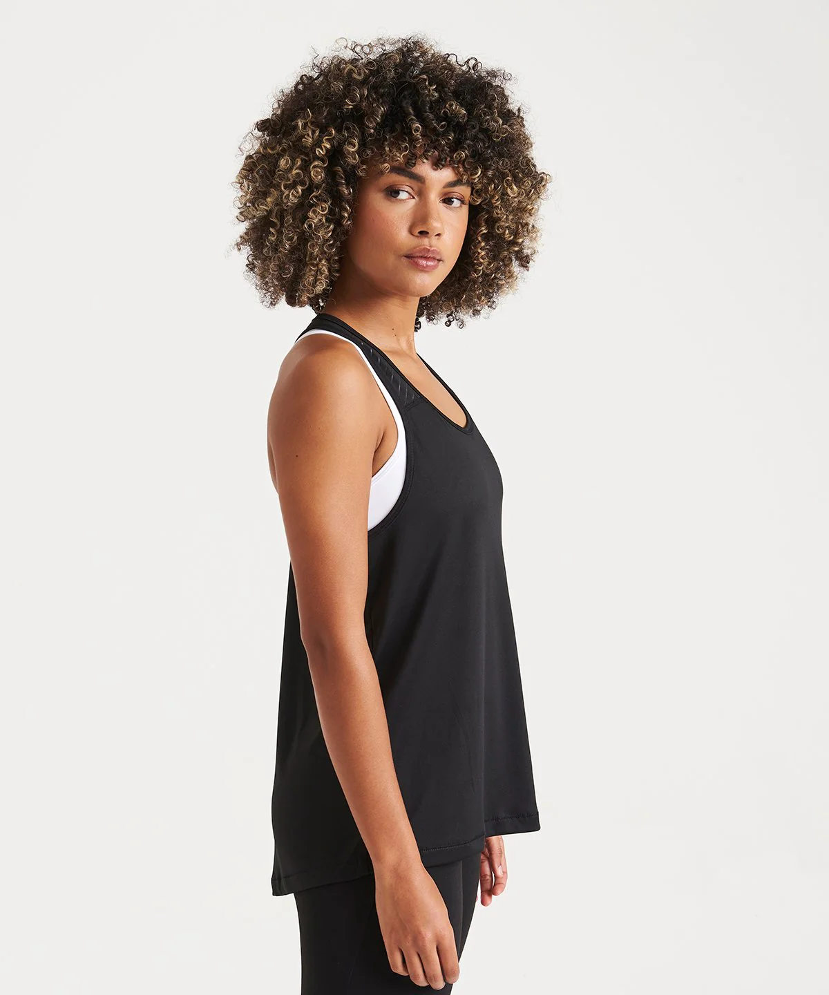 Women's cool smooth workout vest - Image 7